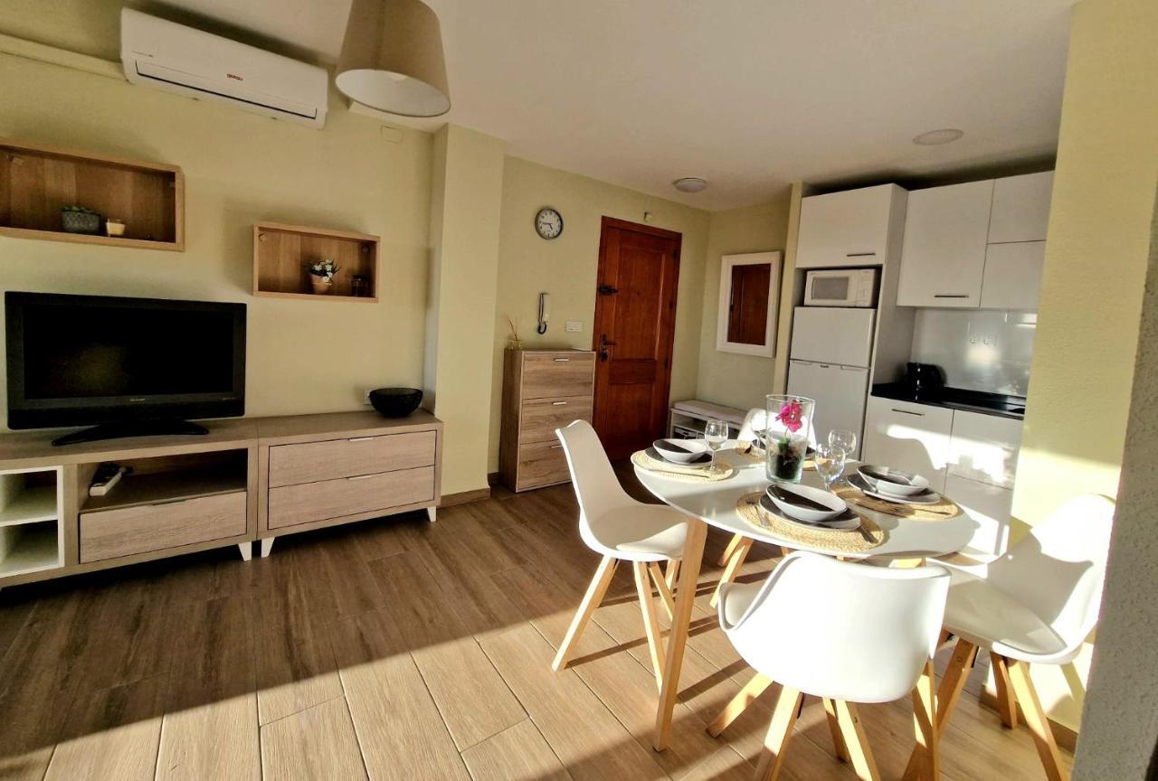 Cozy Apartment With Sea View Torrevieja Kültér fotó